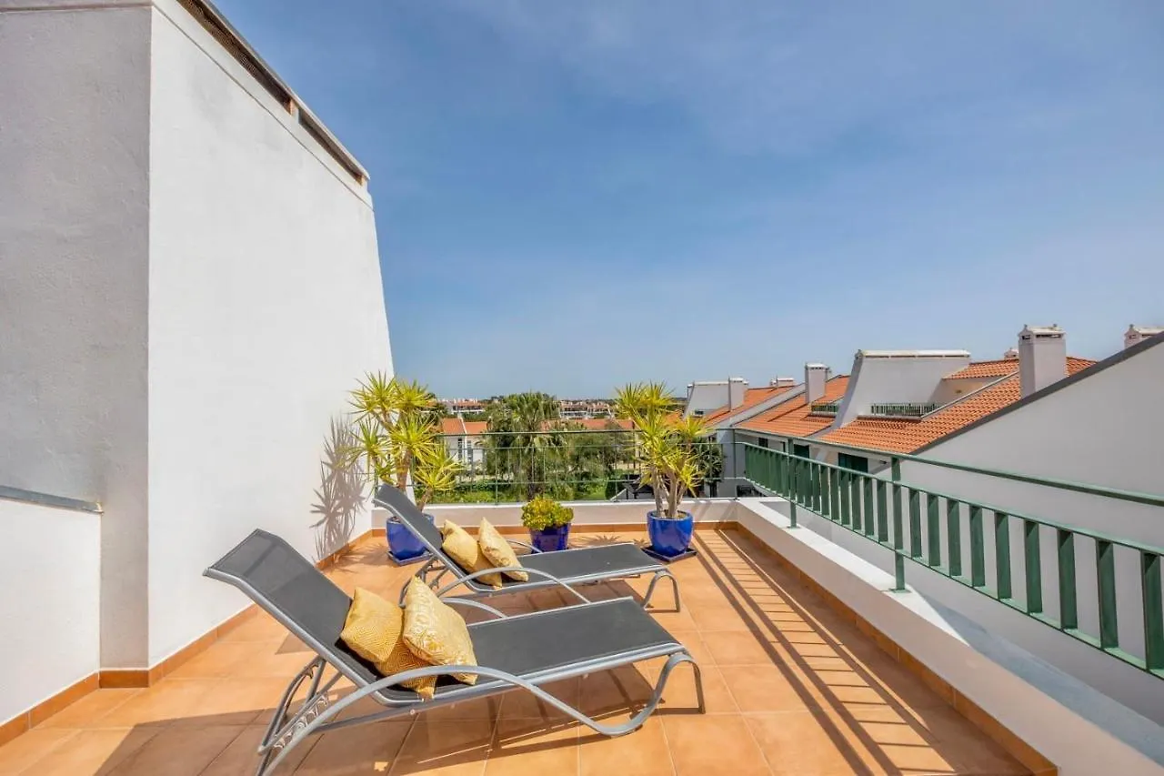 Vila Sol With Pool, Garden & Rooftop Terrace Quarteira Portugal