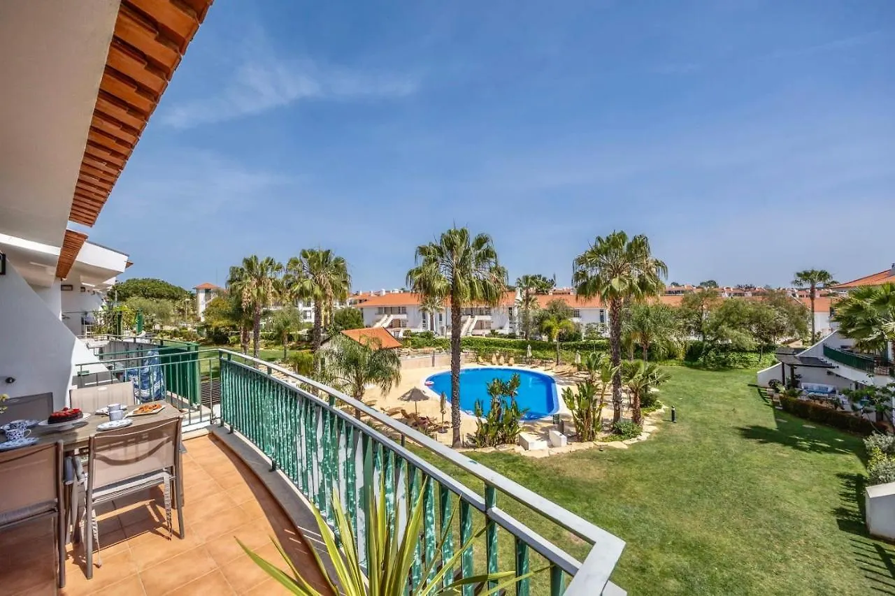 Apartment Vila Sol With Pool, Garden & Rooftop Terrace Quarteira